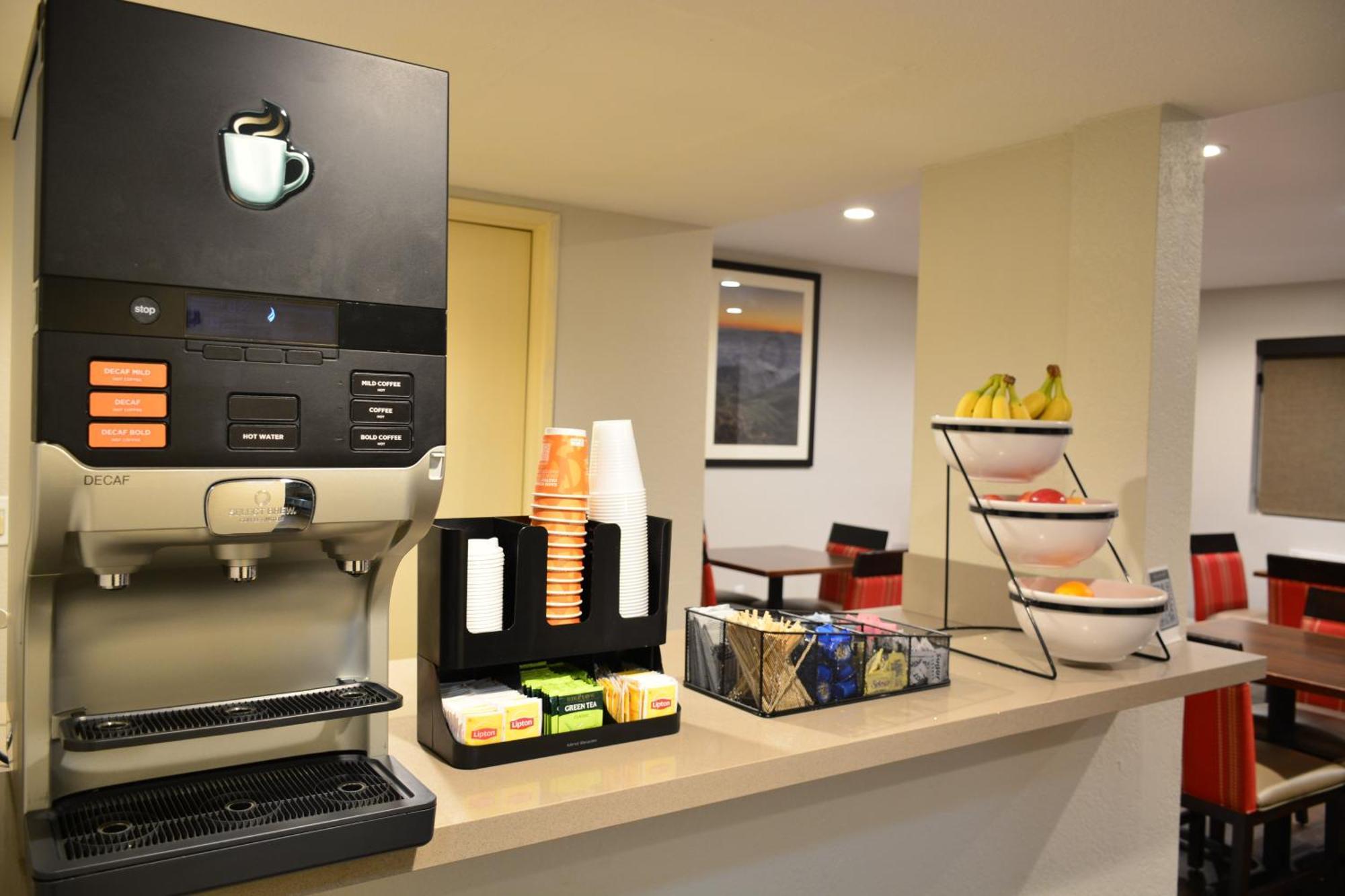 Comfort & Near March Air Reserve Base Hotel Moreno Valley