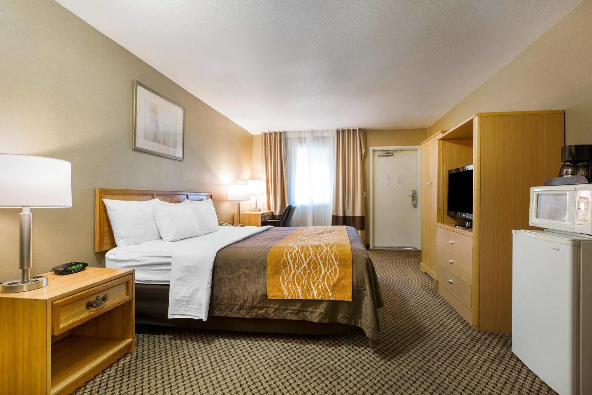 Comfort & Near March Air Reserve Base Moreno Valley